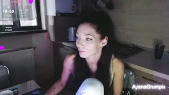 ayanagrumpixx webcam show (07/22/2026)