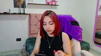 Megamwhithee young video chat porn