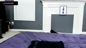 v_plays lovense chat sex