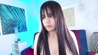 natasha_stern on live cam 07-23-2026