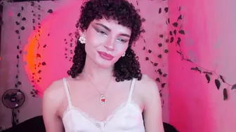 Lucianromeo17 porn chat - (07-23-2026)