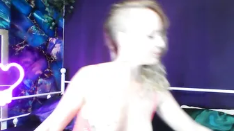 Susieandlacey bigboobs webcam chat