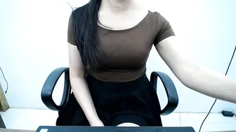 julie9x bigtits horny amateur
