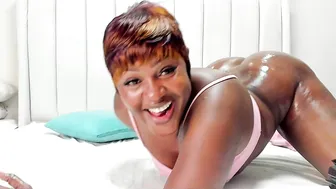 Proudafricaka ebony on live cam