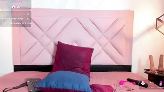 Caroline_daring skinny sex video