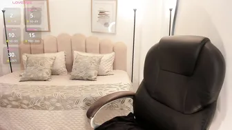 zoee_jackson cam porn (07/24/2026)