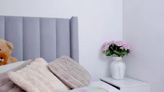 emily_briston new horny amateur video