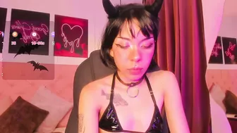 dark__nymph recorded nude video 1073054