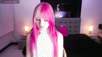 _charlotte_collins_ cam girl - 07/26/2026