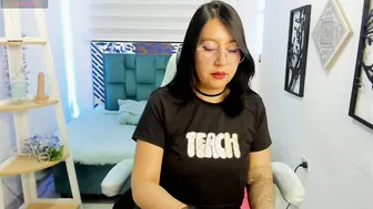 Aria_santana_ posing on webcam 26-Jul-26