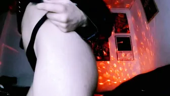 plutonbluemoon_999 recorded nude video 1073214