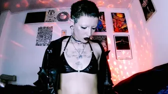 Plutonbluemoon_999 chat cam sex 07-26-2026