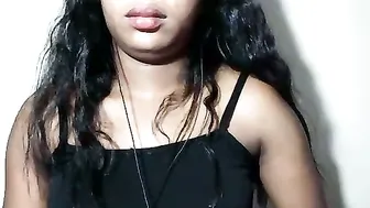 Lovelylarra hot webcam porn 07-28-2026