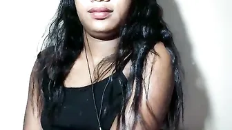 Lovelylarra hot webcam porn 07-28-2026
