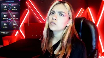 Fabzy_fab on webcam (07/28/2026)