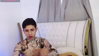 joshua_saenz_ cam porn 07-28-2026