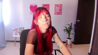 itscamill naked on cam horny amateur