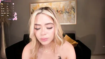 Juanitaclay cam sex 07-30-2026