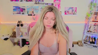 lunarishi recorded nude video 1075191
