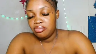 flasher_bigboobs amateur cam webcam chat