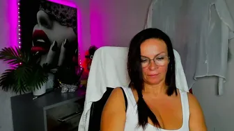 Helen_79 porn chat video (07-31-2026)
