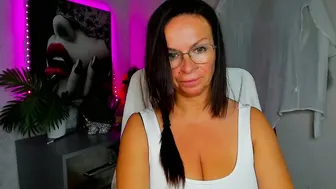 Helen_79 porn chat video (07-31-2026)