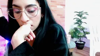 lucy_joi recorded nude video 1076855