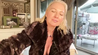 gl1tter_barbie squirt live cam video