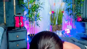 valery_evann brunette - 01-Aug-2026