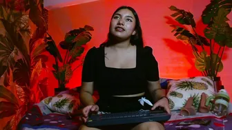 Incredible_foxxy chat cam sex 01-Aug-26