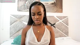 Sally_noak cam sex chat 01 August 2026