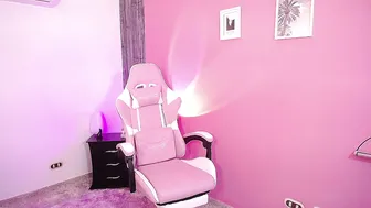 petitecherry_ petite 08/02/2026