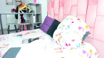 the_queen_aleja recorded nude video 1077971