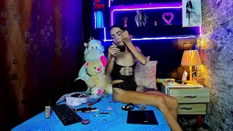 Lucy_unlimited sex chat 02-Aug-26