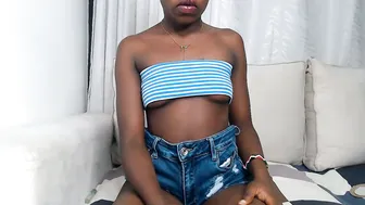 petite_freakette recorded nude video 1078146