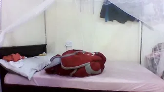 shunet dirty on webcam