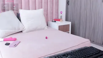 natural_bigass_nina bigassandtitties chat cam porn