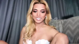 cockprincess_dianna 03-Aug-26 horny amateur
