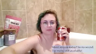 viridianna269 pierced naked on cam