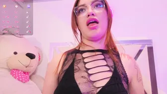 Hazell_tay1 cam porn videos on live cam