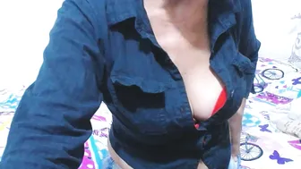 cristal_collins1 bigtits posing on cam