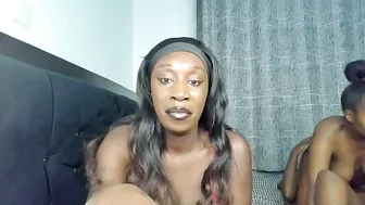kinky_leila cam porn video 08-04-2026