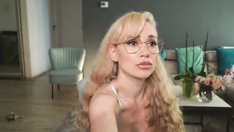 Vanessa_de_ville 07-19-2025 squirt