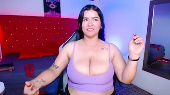 kriss_sweetboobs bigboobs naked