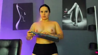 karlyjons_ sex porn cam 04-Aug-2026