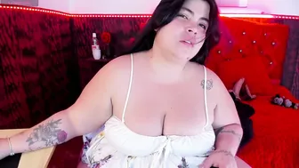 sobigcurvy44 recorded nude video 1080519