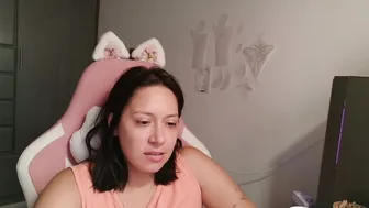 hot_mommymia recorded nude video 1081554