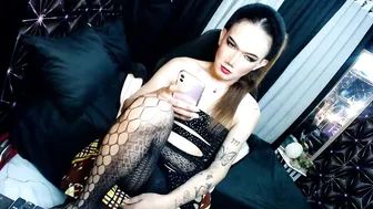 urts_hugecock recorded nude video 1081594