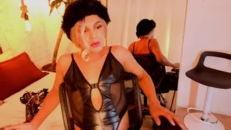 chloe_bronze nude cam video 08/06/2026