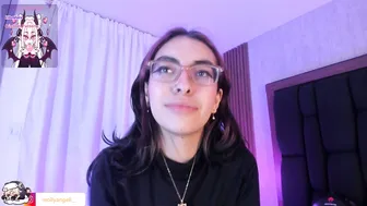 molly__a cam chat - 08-06-2026